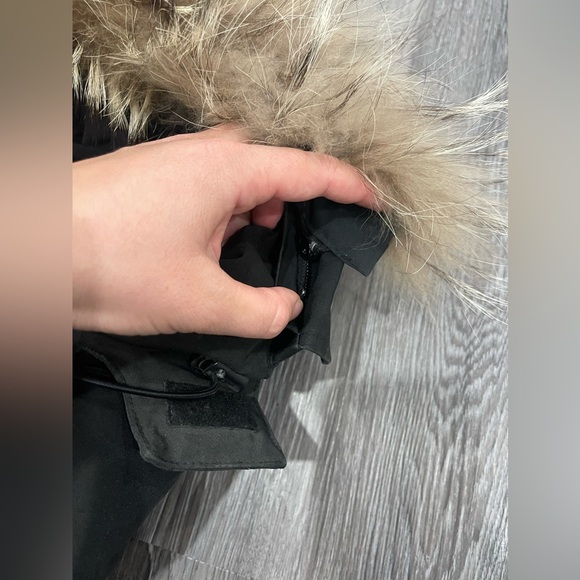 Canada Goose Trillium Parka - Picture 2 of 8